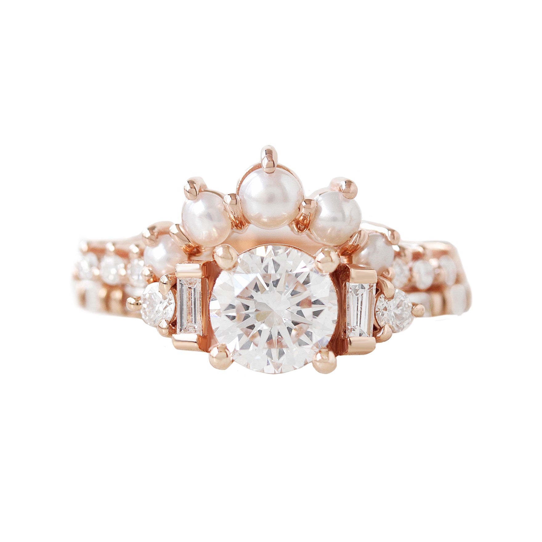 טבעת אירוסין עגולה עם יהלומי באגט בסגנון ארט דקו עם פנינים וכתר מותאם - אלנה ♥
