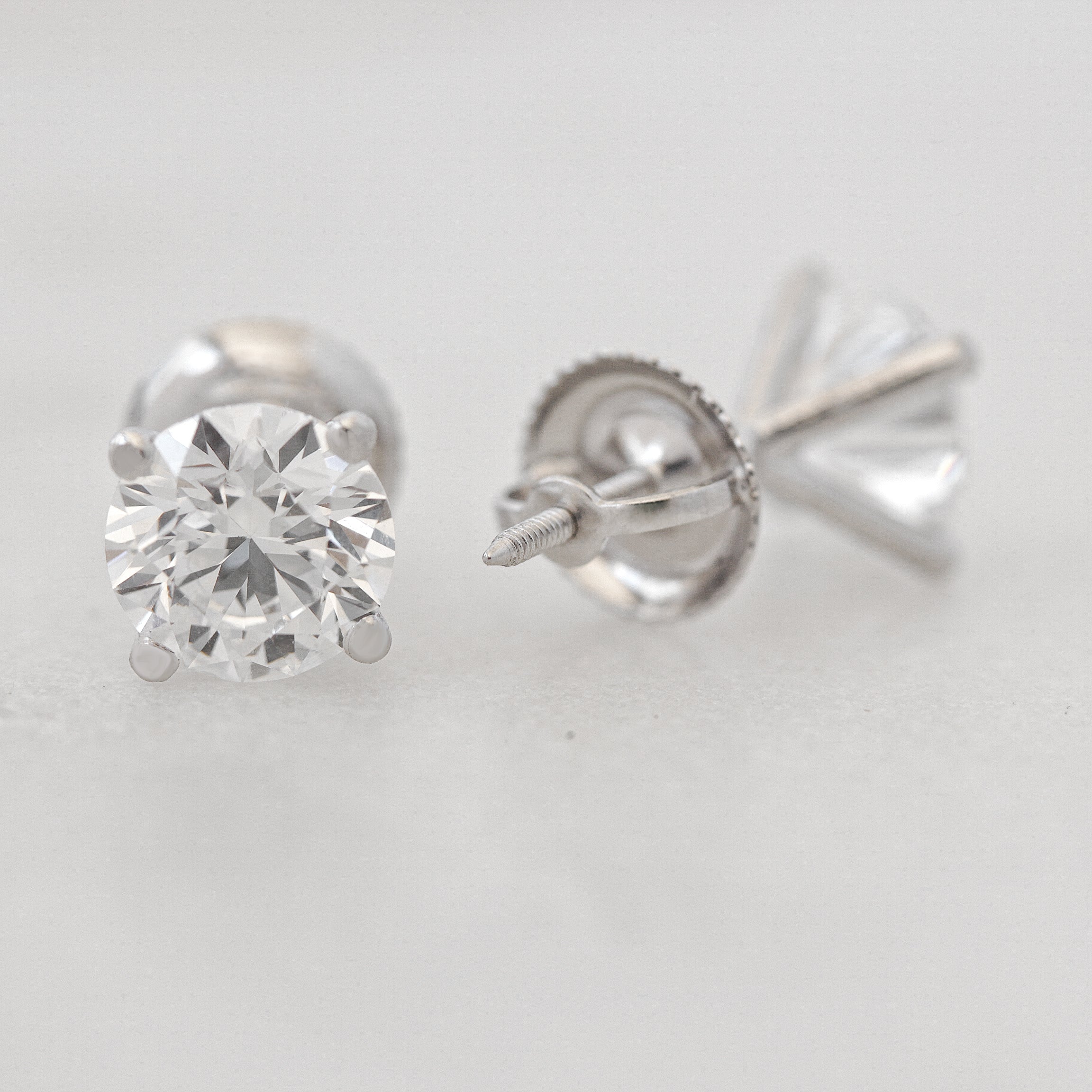 Round Diamond Minimalist Stud Earrings