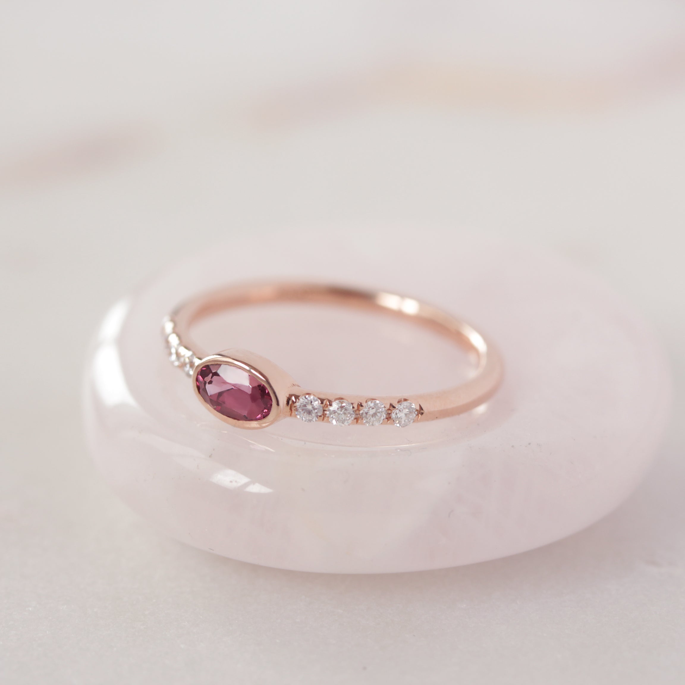 Oval Garnet & Diamonds Delicate Birthstone Ring