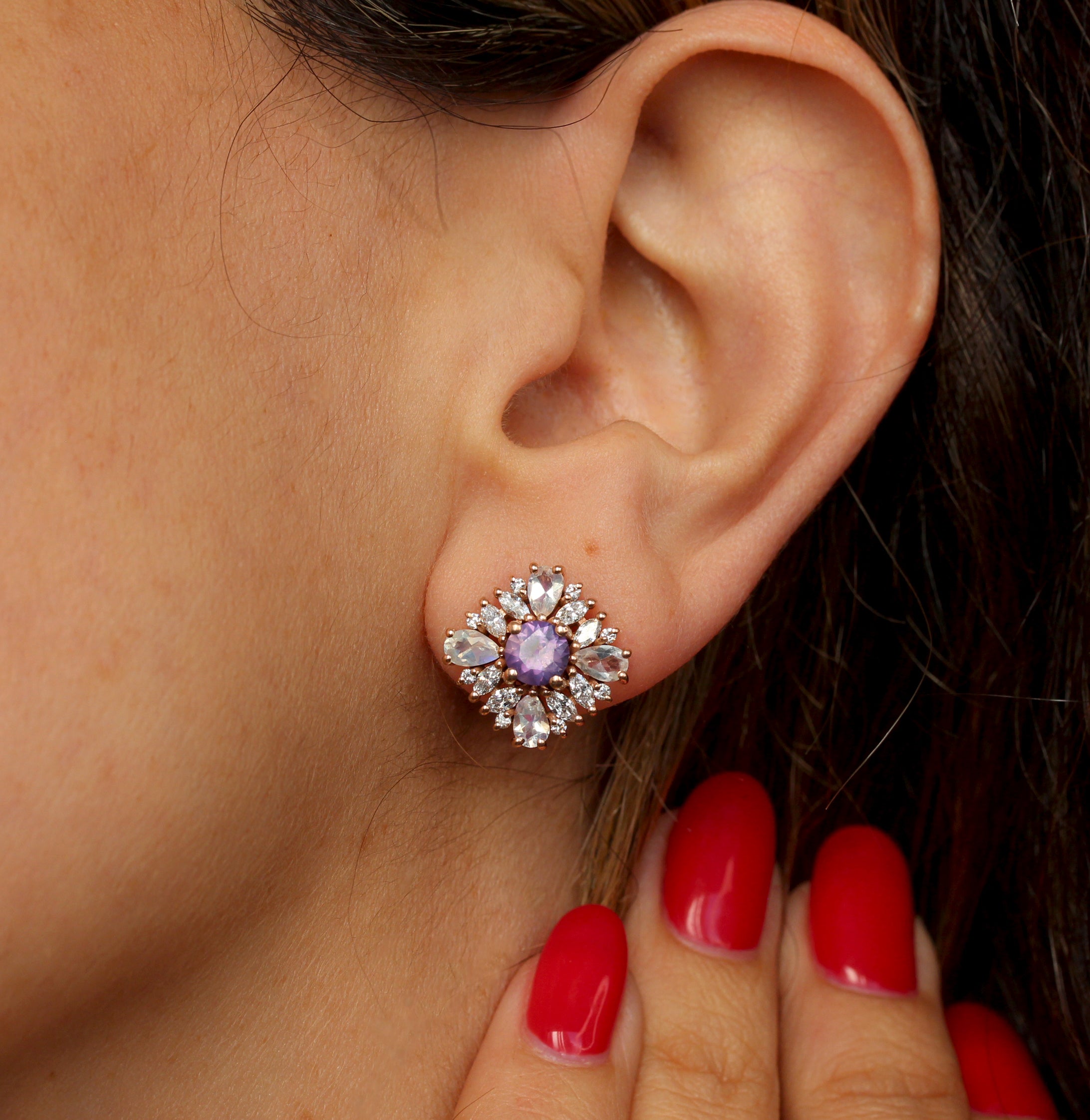 Lavender Sapphires Floral Stud Earrings - "Odisea" ♥