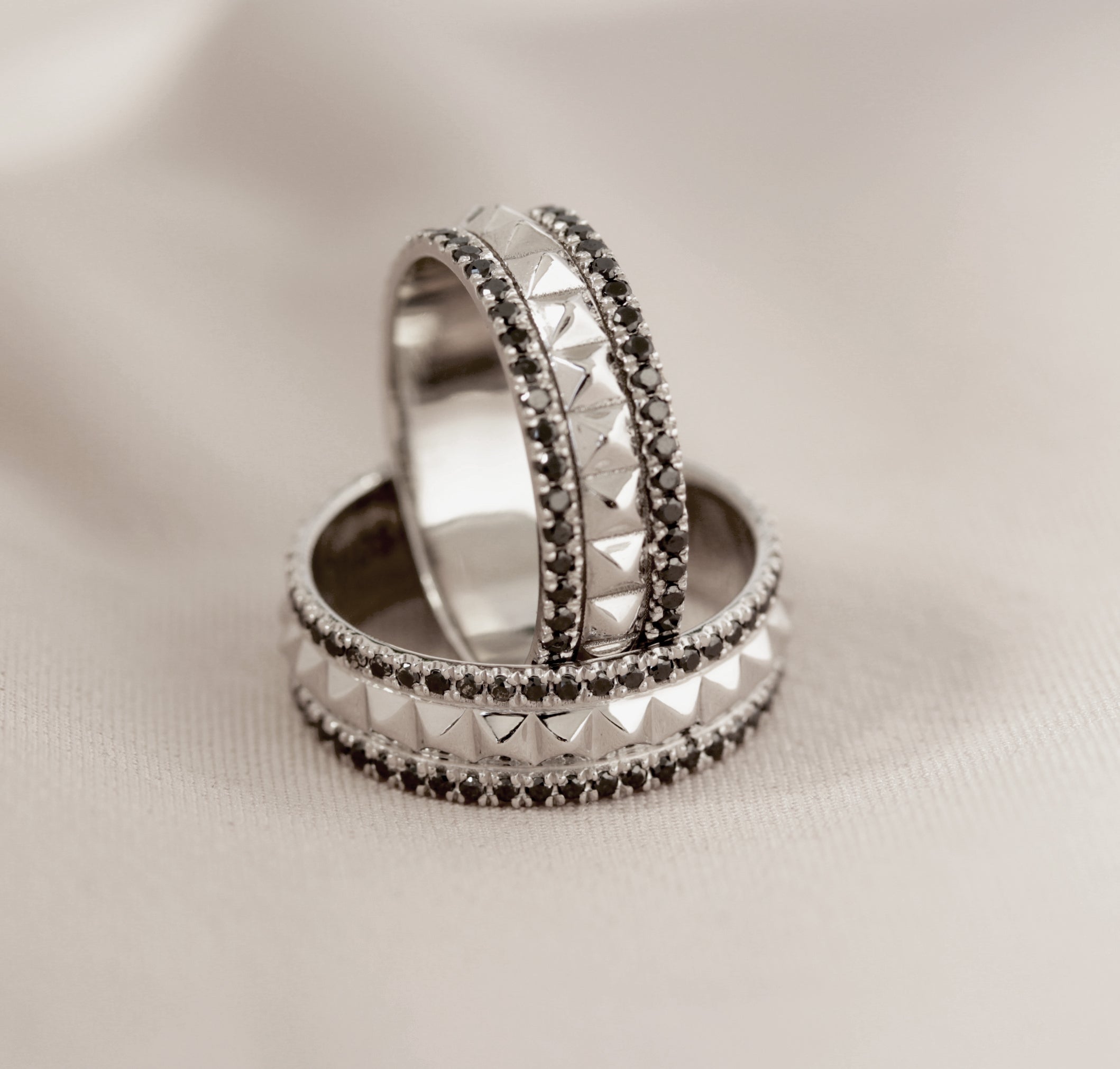 Double black diamonds eternity pyramid wedding ring, 14K White Gold, Size 5.5, READY TO SHIP! ♥