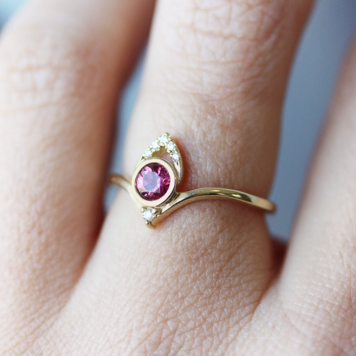 Pink Tourmaline Crown Diamond Engagement Rings Set, Valentine's Day gift for her, 14K Yellow Gold, Delicate gold ring, Size 7 - sillyshinydiamonds