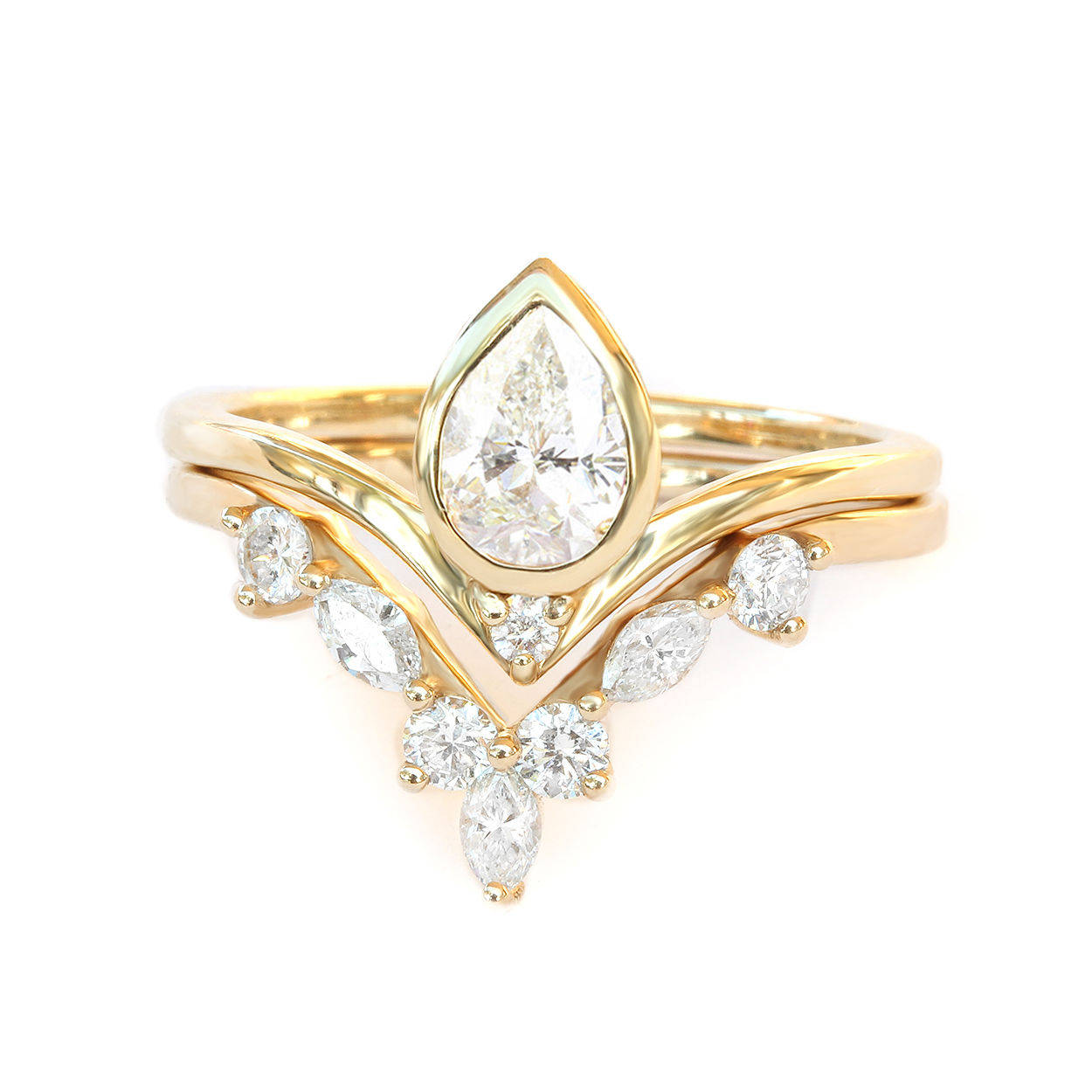 Bindi & Hermes Pear diamond engagement rings set - sillyshinydiamonds