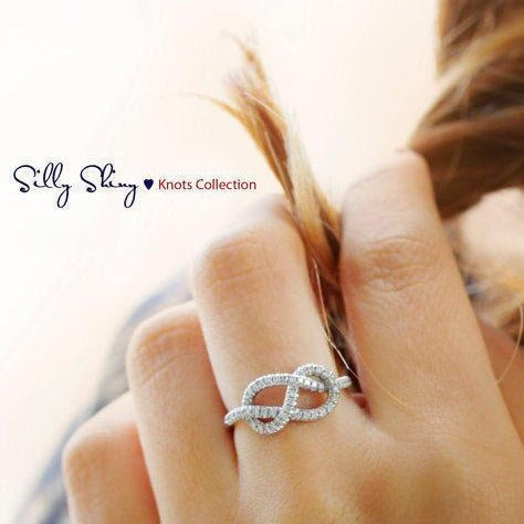 Infinity Knot Diamond Ring - sillyshinydiamonds