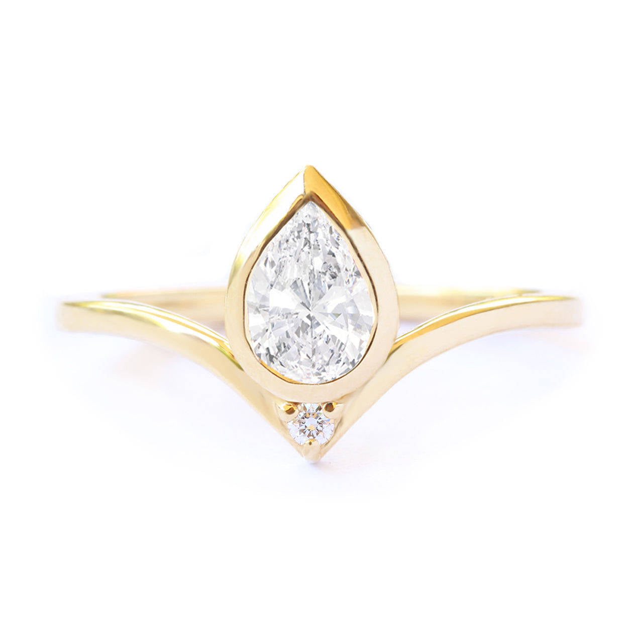 Pear diamond Bindi Engagement Ring - sillyshinydiamonds