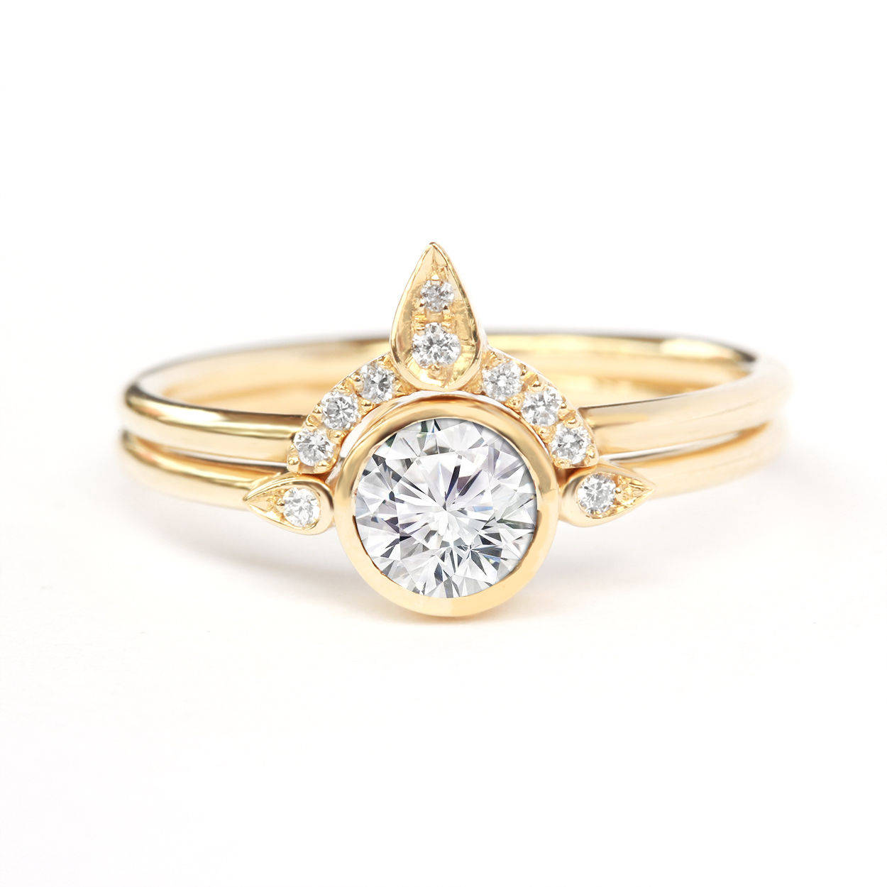 Minimal Diamond Wedding Rings Set Kiss Plus - sillyshinydiamonds