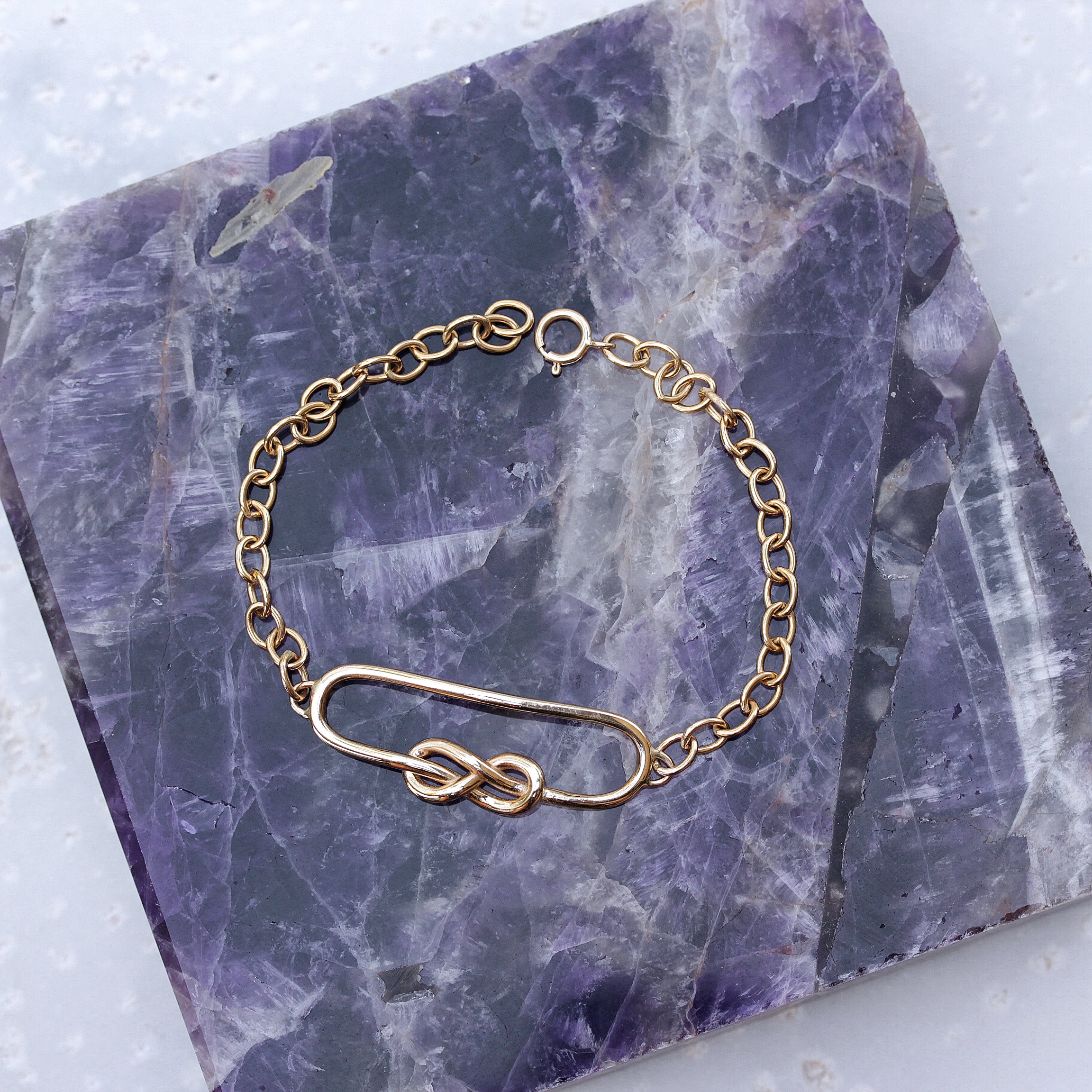 Squircle Infinity Knot gold bracelet - sillyshinydiamonds