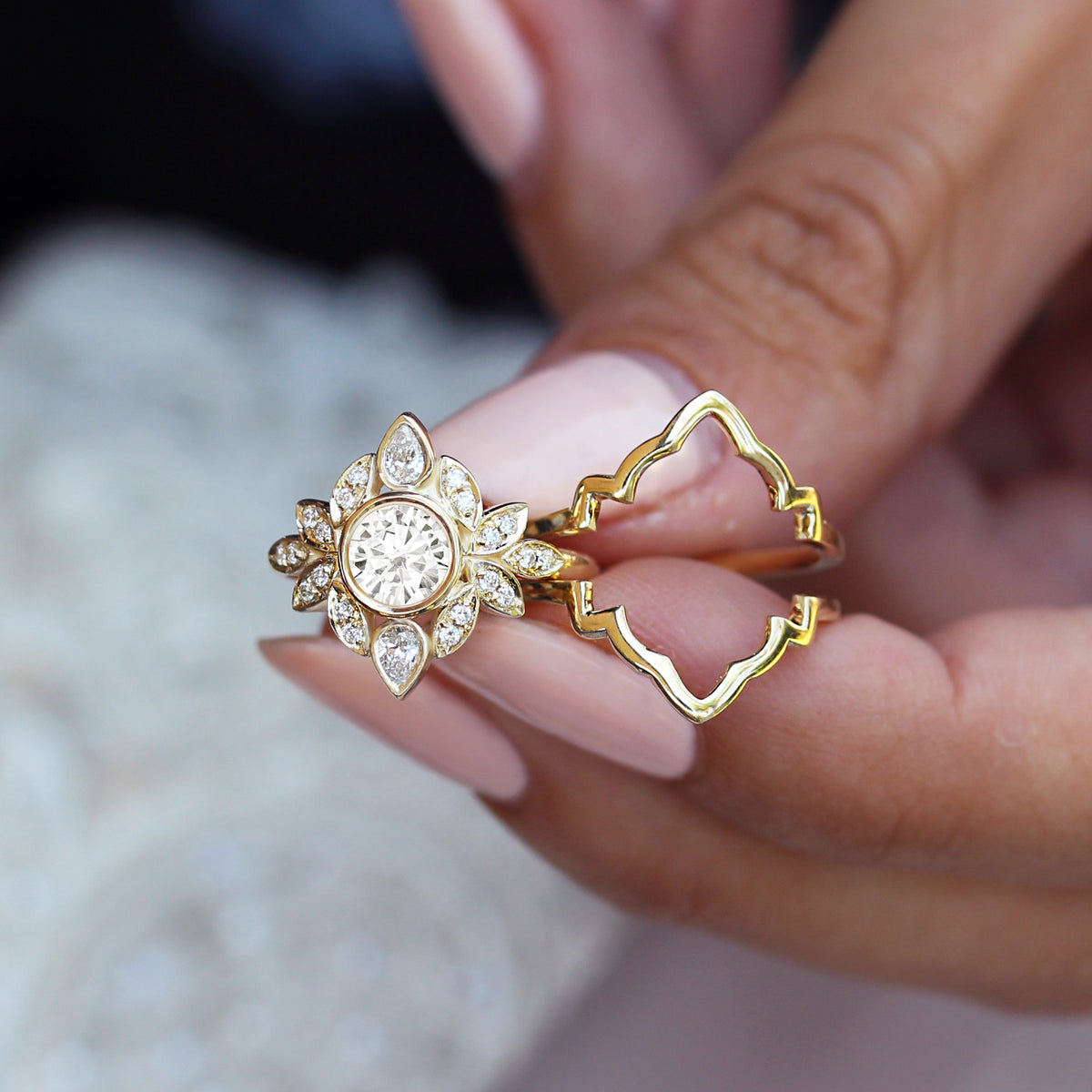 Lily #5 Diamond Flower Engagement Ring Set - sillyshinydiamonds