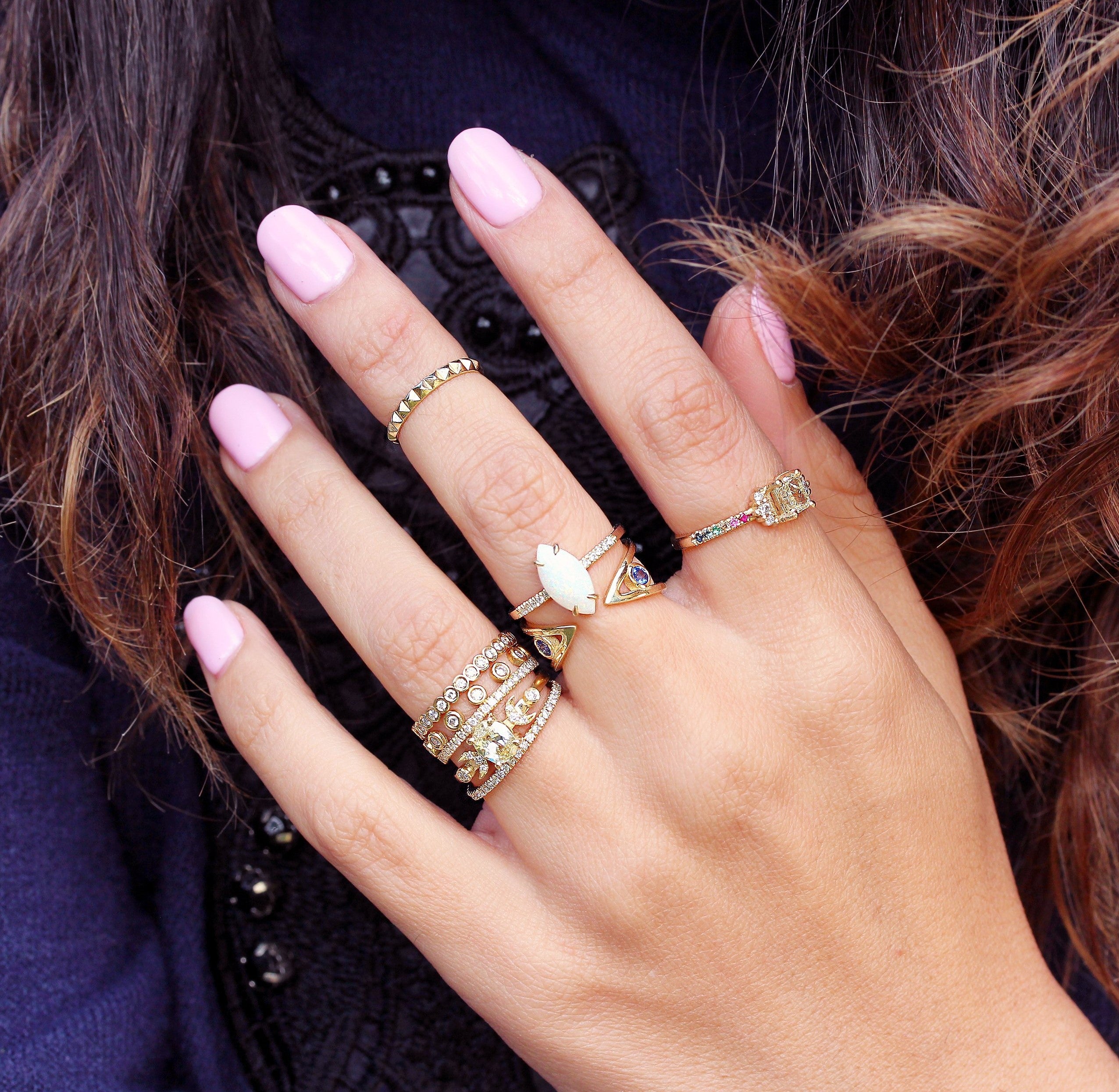 Gold Pyramid Wedding Ring 2.5mm